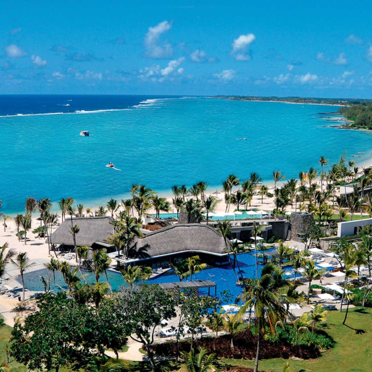 Long Beach Golf & Spa Resort, Mauritius - Price Calendar | Wiotto.com