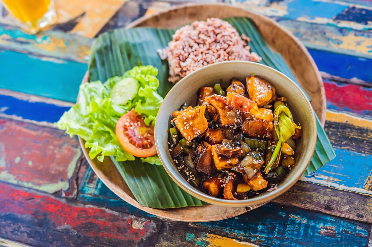 Кухня на Бали: что стоит попробовать