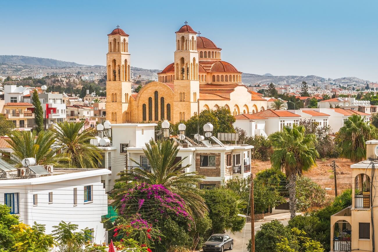 Пафос на Кипре: лучшие пляжи, цены на жилье, транспорт и много другого
