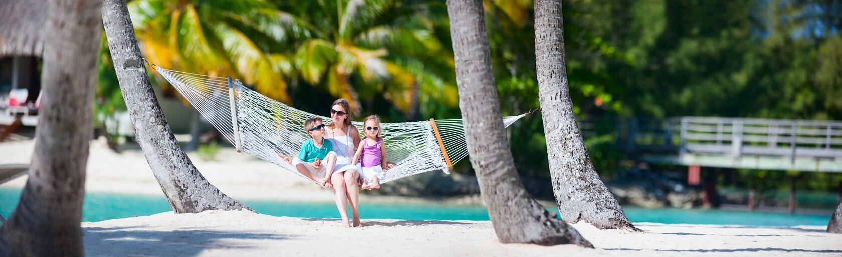 Vacances avec enfants à Bora Bora : vols, resorts, hôtels, conseils