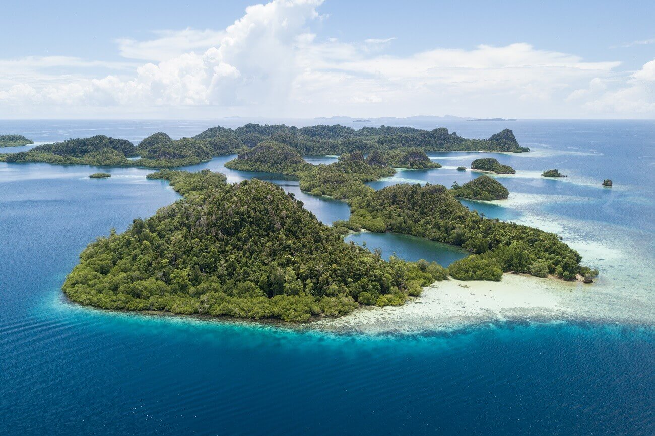 Острова Раджа-Ампат в Индонезии: где остановиться, поесть, развлечься, а также как добраться