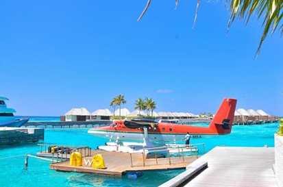Frais de transfert aux Maldives : bateau, hydravion, compagnies aériennes nationales