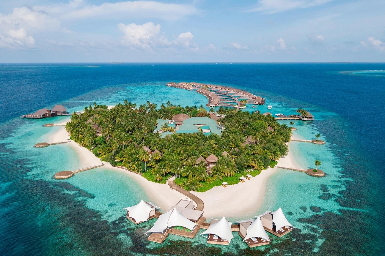 Лучшие отели Мальдив для молодежи: 17 резортов