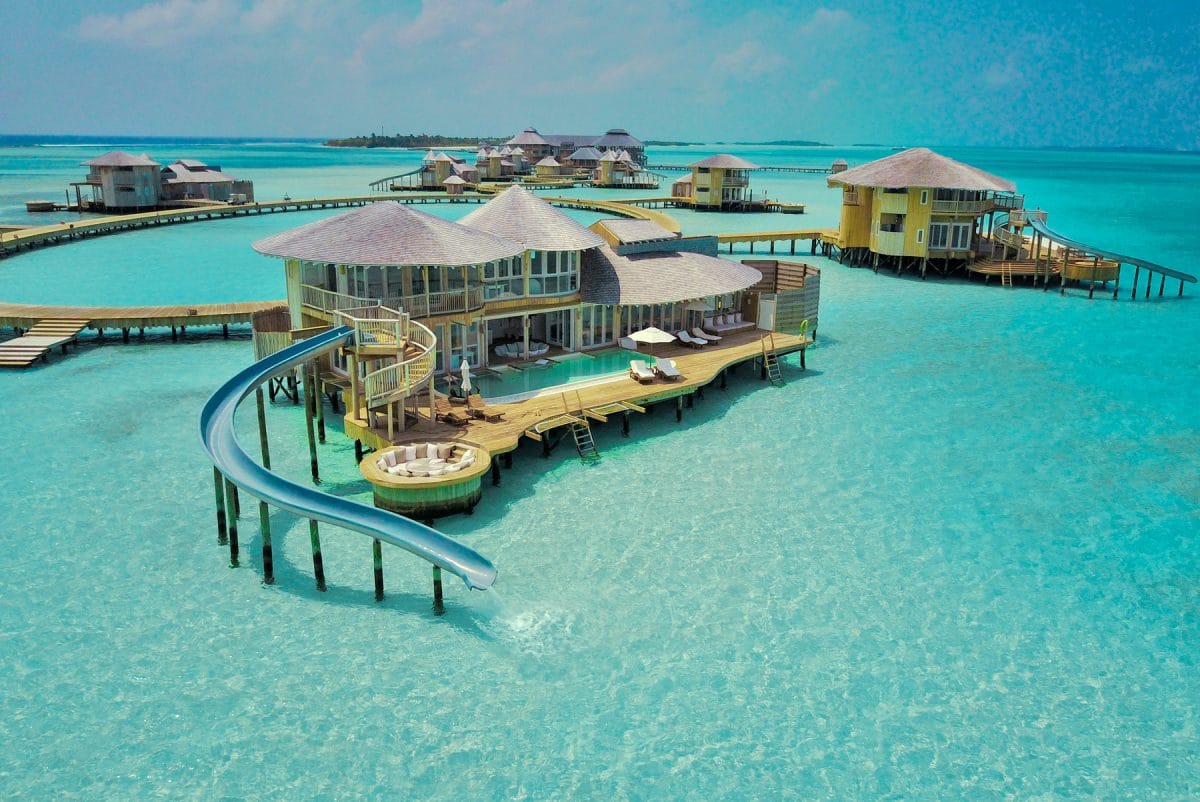 Лучшие отели Мальдив с водными горками