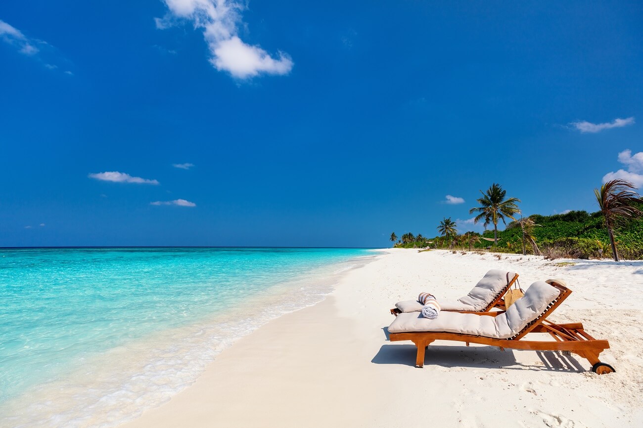 Maldives or Seychelles: which is better?