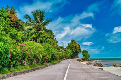 Car rental in the Seychelles: how much it costs, details of booking