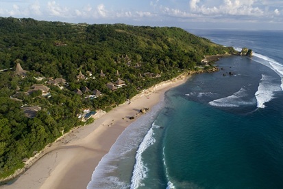 Hotels in Indonesia in the jungle: 9 unique resorts