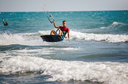 Kitesurfing in Seychelles: where to go and why it is worth trying