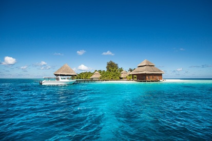Maldives hotels with speedboat transfers: 14 resorts
