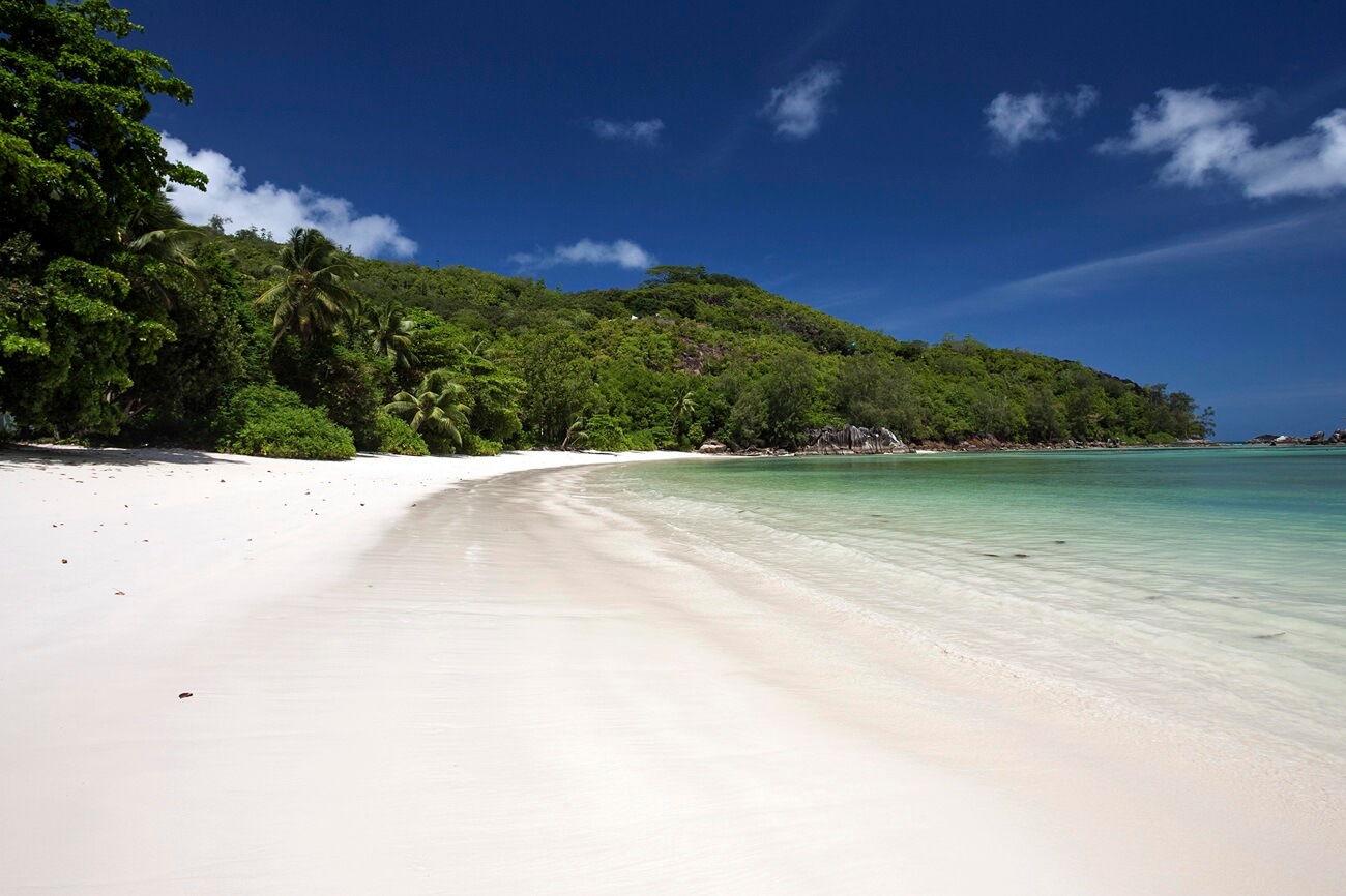 Port Launay National Park on Mahé: beaches, activities and how to visit